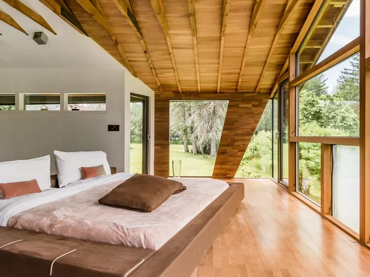 How MarketplaceSTR Helps Airbnb Hosts Save Time and Money